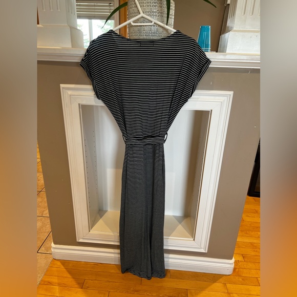 Papillon Dress - Picture 4 of 5